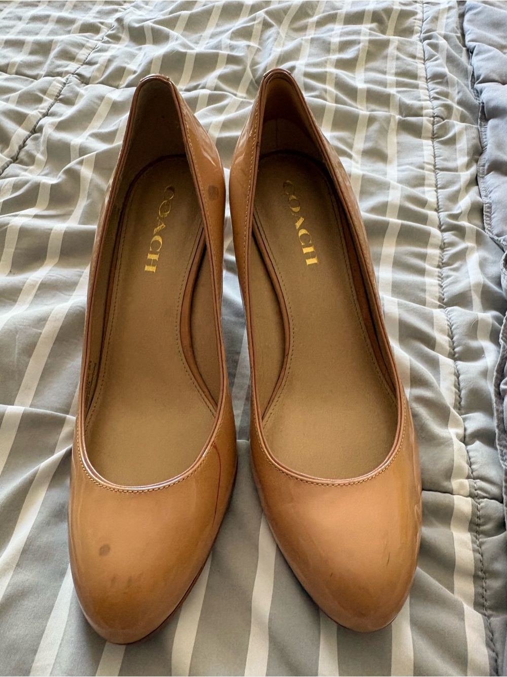 COACH Women’s Tan Patent Leather Heels